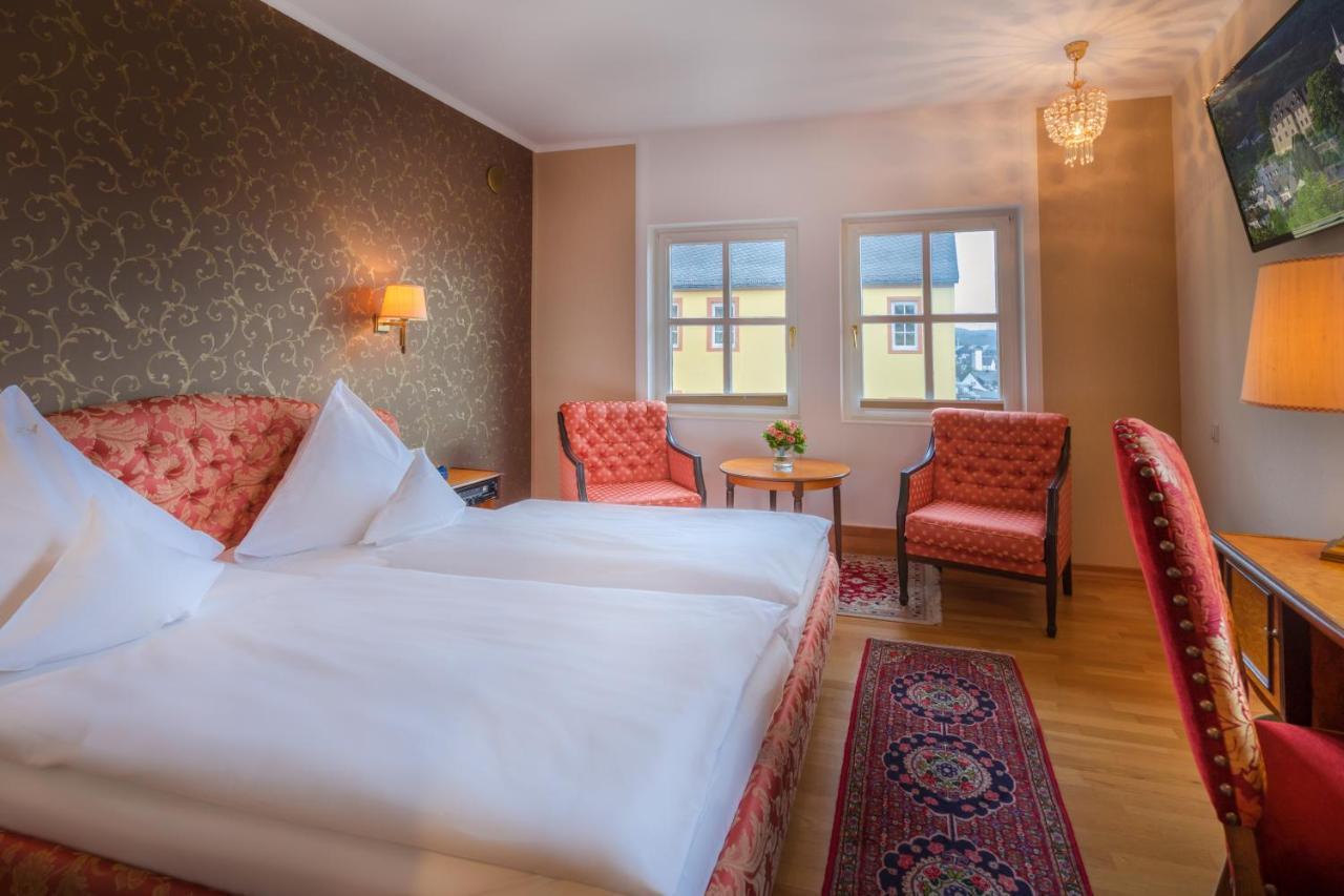 Schlosshotel Kurfuerstliches Amtshaus Dauner Burg ภายนอก รูปภาพ