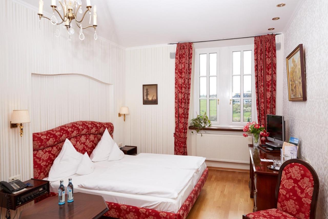 Schlosshotel Kurfuerstliches Amtshaus Dauner Burg ภายนอก รูปภาพ