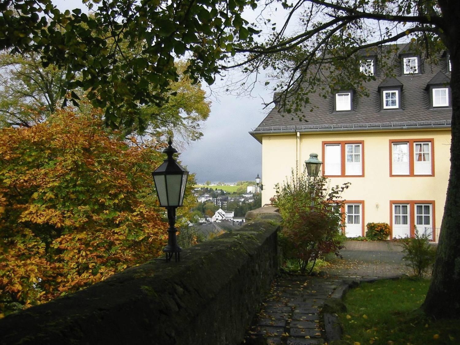 Schlosshotel Kurfuerstliches Amtshaus Dauner Burg ภายนอก รูปภาพ