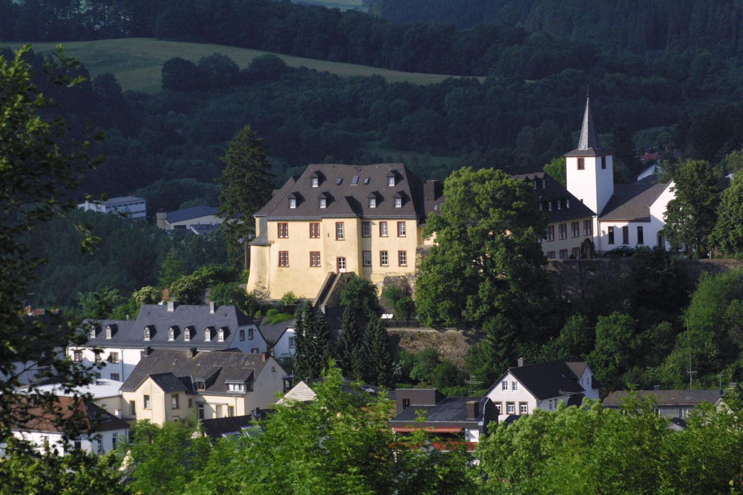 Schlosshotel Kurfuerstliches Amtshaus Dauner Burg ภายนอก รูปภาพ