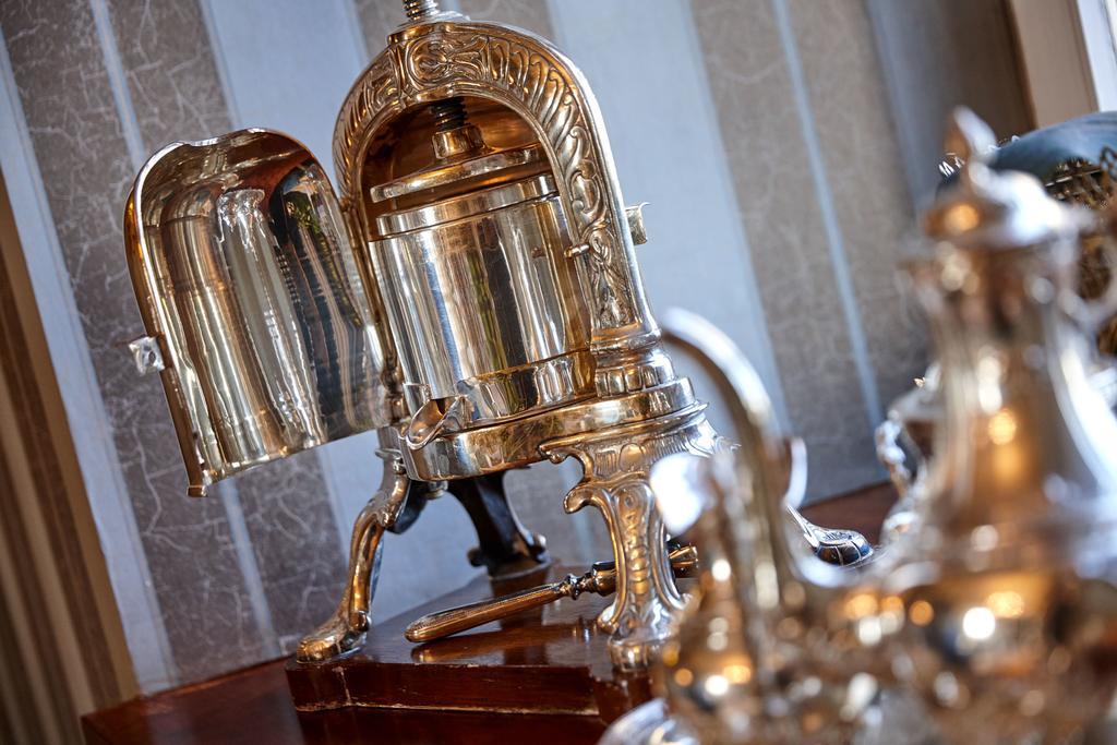 Schlosshotel Kurfuerstliches Amtshaus Dauner Burg ภายนอก รูปภาพ